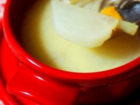 笑顔のとろけるスープ、蕪とかぼちゃの豆乳チャウダー